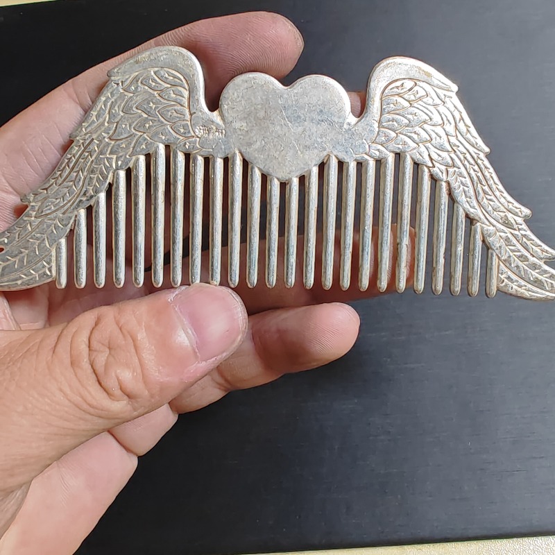 Elegant Retro Wing & Heart Eng - House Hair Care review and price